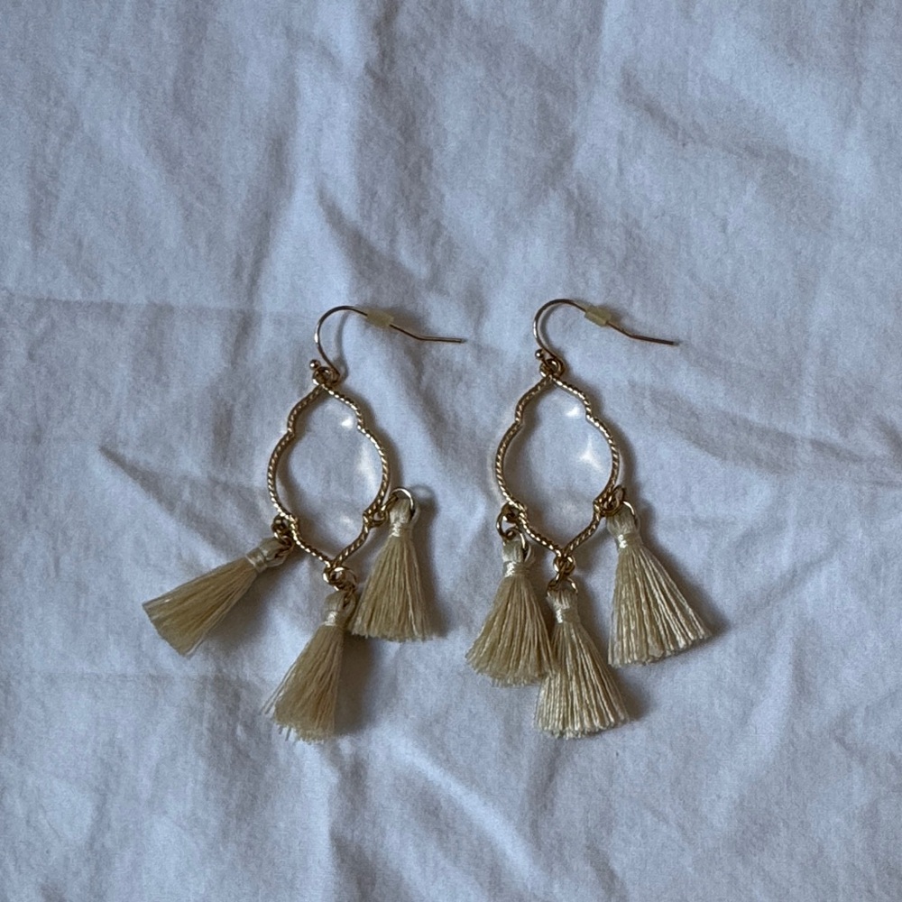 Lulu's Gold Tassel Earrings
